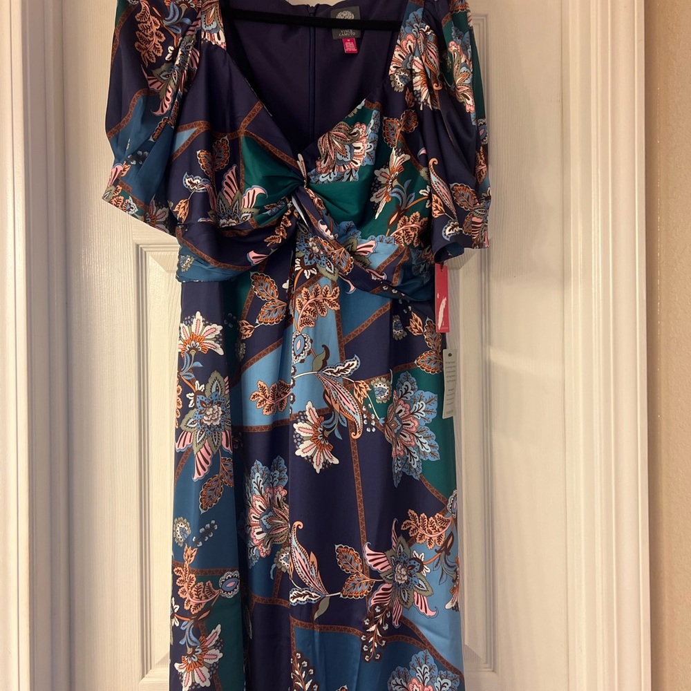 Elegant Floral Dress in Blue and Green